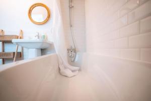 Appartements Le Berry Sweet - La Douceur de vivre - Proche Gare : photos des chambres