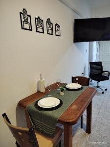 Departamento en Planta baja, centrico, cochera cubierta Sarmiento265apart D5