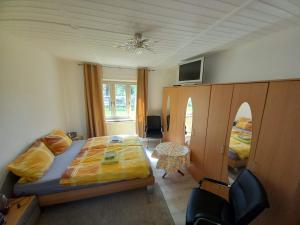 Monteur- Ferienwohnung für 5 Pers Gartenhaus