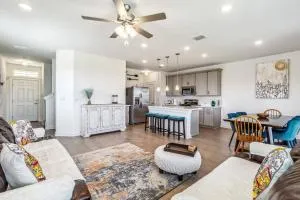 Texan Oasis, minutes from COTA, Airport, and all Austin has to offer! - باستروب
