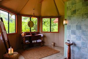 Sleeping Giant Rainforest Lodge