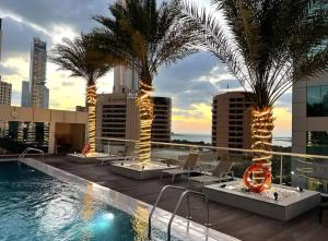 Stunning 1-bed duplex - Dubai Marina