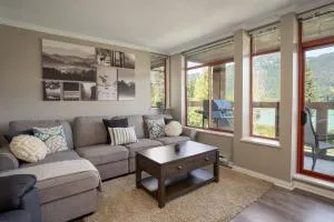 2BR - Located in beautifully acclaimed Nicklaus North Golf Clubhouse - Lillooet