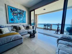 Beachfront 2BD -Ocenview Terrace - Infinity Pool