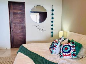 Beachfront 2BD -Ocenview Terrace - Infinity Pool