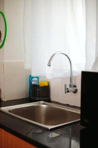 The Ultimate Escape with Pool, Gym , Fast Wifi and Netflix