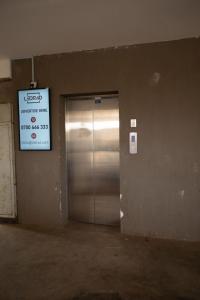 The Ultimate Escape with Pool, Gym , Fast Wifi and Netflix