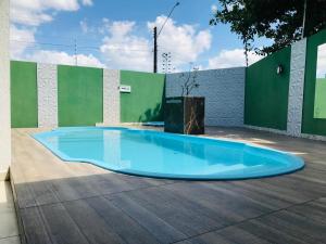 Casa mobiliado com piscina