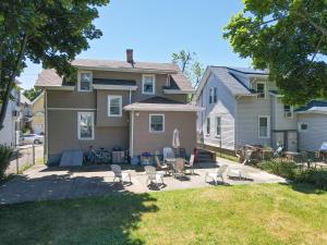 UNH Home Base 10 minutes from beach