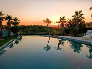 The Blue Diamond Villa-25min to Valencia - Turís