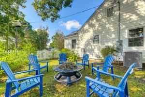 2 Mi to Downtown Pet-Friendly Home in New Bern!