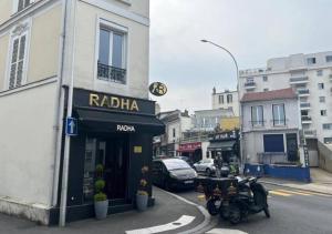 Appartements Cozy APT in Le Perreux with Parisian Charm & Disneyland Fun : photos des chambres