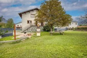 Grande Maison proche ST Micro - Le Champ-près-Froges