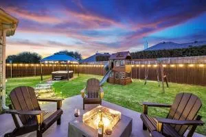 Luxury Home w Hot Tub near DFW Airport - Flower Mound