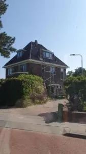 Villa Bollenstreek - 希勒霍姆