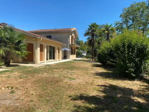Villas La Villa des Moments Chaleureux : photos des chambres