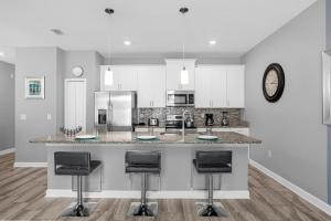 Upstay ChampionsGate Home w Private Pool & BBQ!