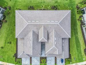 Babcock National Coach Crisp, Elegant and Serene