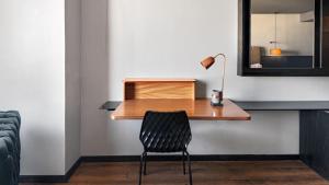 Vetta, Distrito Uno, Autograph Collection