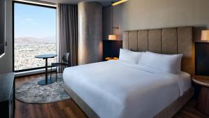 Vetta, Distrito Uno, Autograph Collection