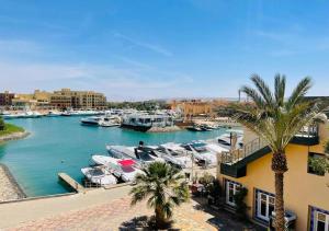 Warm Studio MB1 at Marina El Gouna