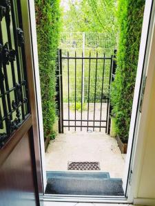 Maisons de vacances Charmant Pavillon - 15 min de Paris - Gare a 300 m : photos des chambres