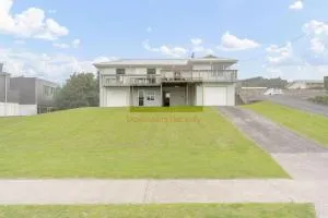 The Flat on Winifred - Downstairs Unit - 泰晤士