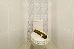 Homey and New Studio at Tokyo Riverside PIK 2 Apartment By Travelio