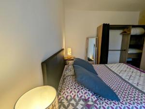 Maisons de vacances Gite en Berry: terrasse couverte, ping-pong, pres Zoo de Beauval et Chateau de Valencay - FR-1-591-618 : photos des chambres