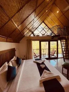 Lush Acres - Vandiperiyār