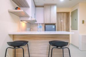 Spacious and Elegant 1BR Apartment Pejaten Park Residence By Travelio