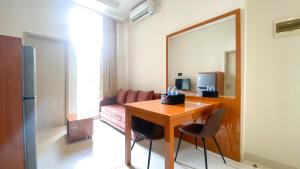 Comfort Stay and Nice 2BR Apartment at Elpis Residence By Travelio