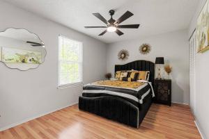 Fly In Style! Charming Townhome 6 Mins from RIC!