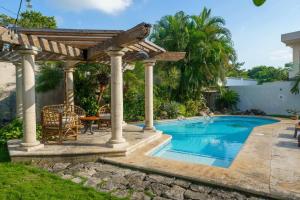 Villa Tucanes 5BR Private Pool
