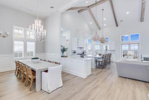 That Beachfront Vibe 140 TUC