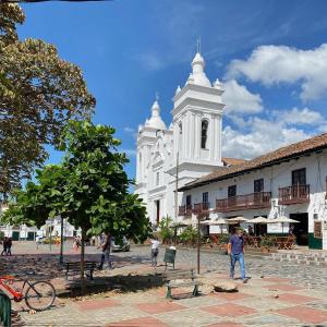 Guaduas apartaestudio Angel de la Villa