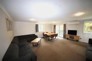 Sunseekers at Hat Head - 44 Bay Street