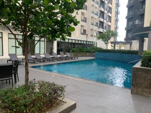 RG&J Paranaque Staycation at Spring Residences T4