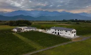Eclipse Winery Boutique Hotel - Kapuchi