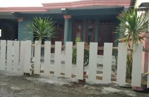 Azwa Homestay - Sengkol
