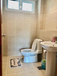 Seaview Condominium A12