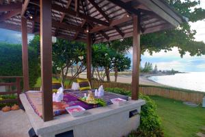 Koh Samui Lifestyle Private Luxury Beach Front Villas