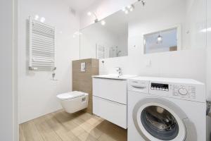 ApartamentyPrzyMorzu 010 z Basenem Tarasem i Ogródkiem