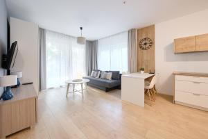 ApartamentyPrzyMorzu 010 z Basenem Tarasem i Ogródkiem