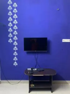 Spacious 2BHK in Velachery, with aircons, equipped kitchen, car park, WiFi and other utilities - Saint Thomas's Mount