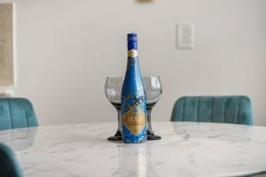 Charming 2BR Coastal Getaway in Pacifica