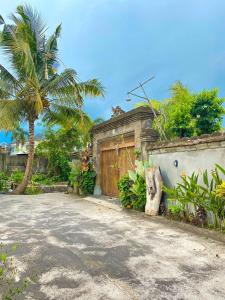 Joglo Breeze Guesthouse and Villa