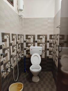 AJR HALL AND AC ROOMS