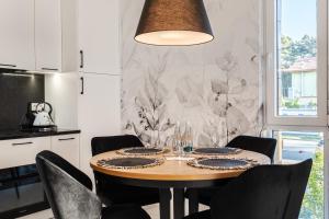 Zielony Jadeit - Ucieczka od Zgiełku - Pogorzelica