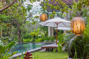 Neena 1 BR Suite ZN245